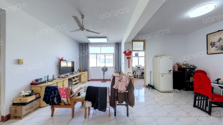 政法小区南院二手房实景图