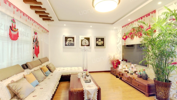 山医大一院宿舍二手房实景图