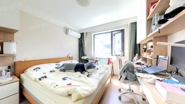 海三小区二手房实景图