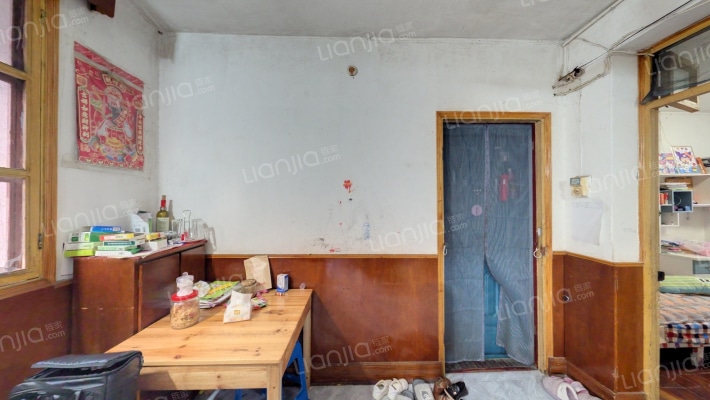 皇封桥新村二手房实景图