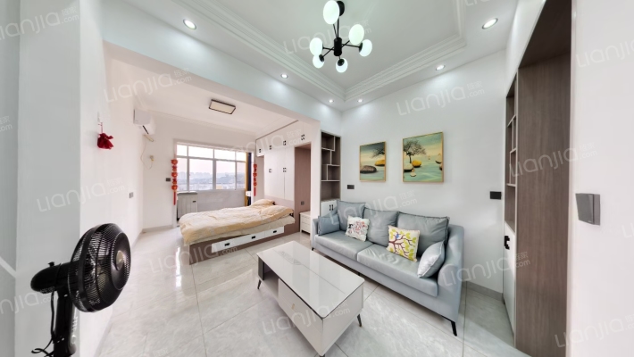 洪崖公馆二手房实景图