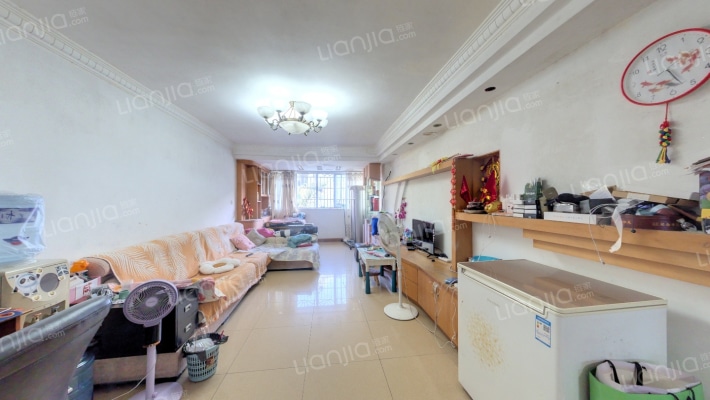 粤龙阁二手房实景图