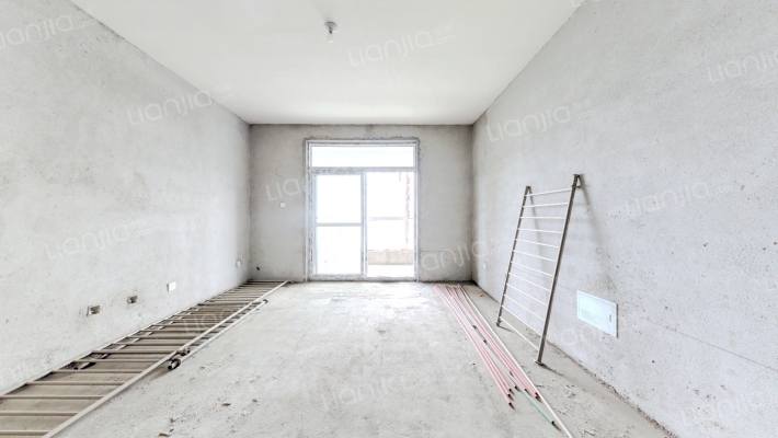 泛华森林半岛南区二手房实景图