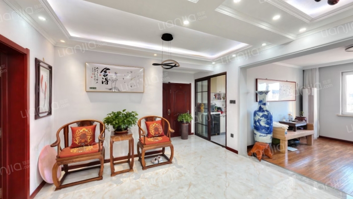 泰奕桃源二手房实景图