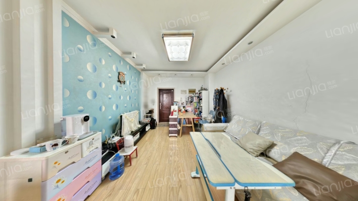 金圣甲第二手房实景图