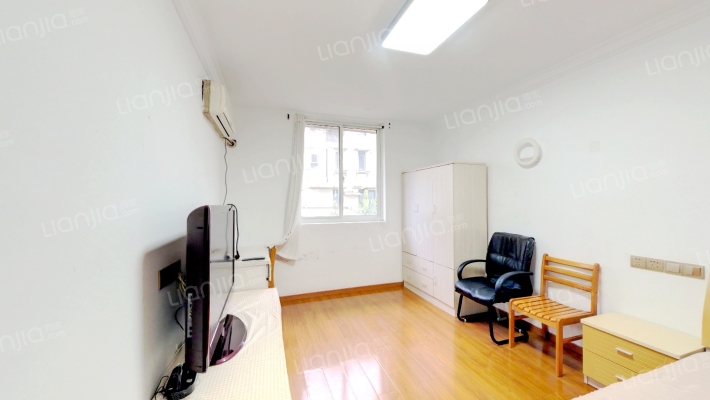 瞿溪路937弄二手房实景图