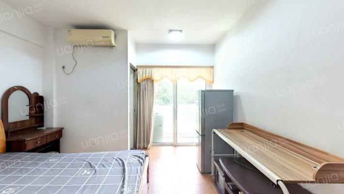 康星顿二手房实景图