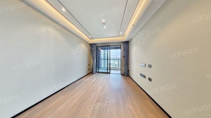 万科启城二手房实景图