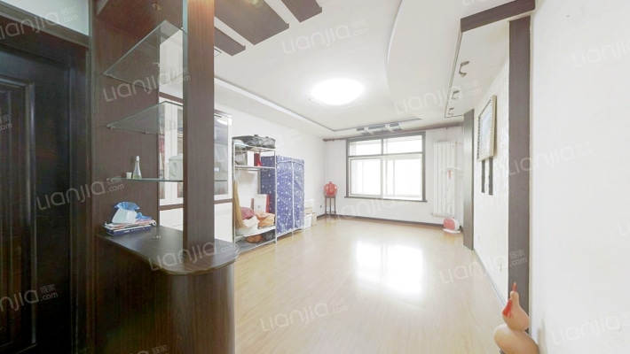 东新苑二手房实景图