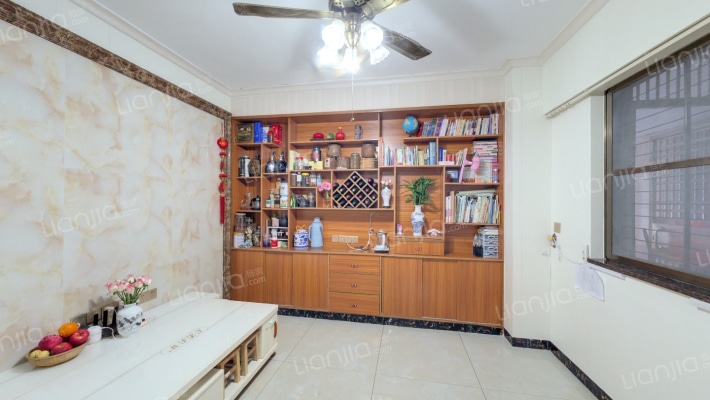 飞霞大厦二手房实景图