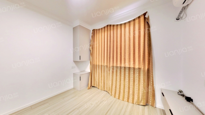 新晟宝邸二手房实景图