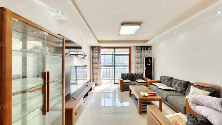 华盛格林雅地二手房实景图