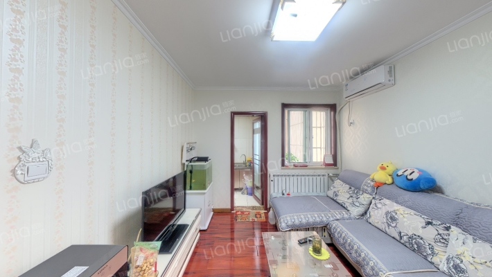 清新西区二手房实景图