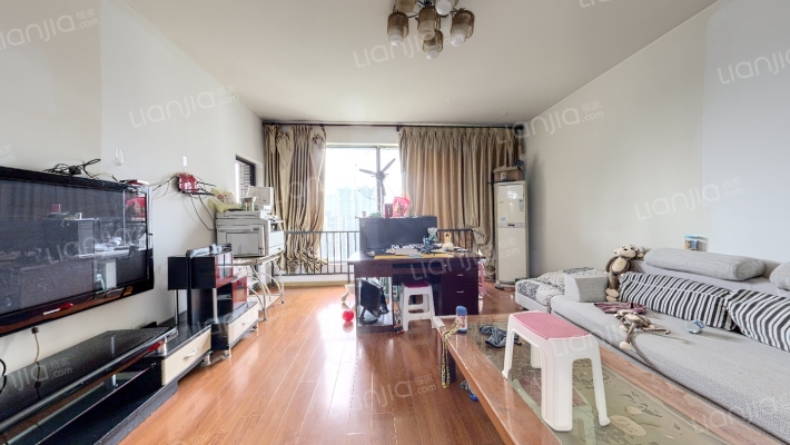 晶蓝半岛二期二手房实景图