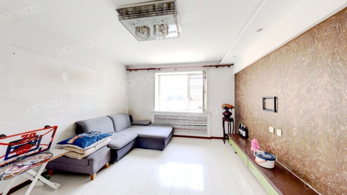 达道街二手房实景图