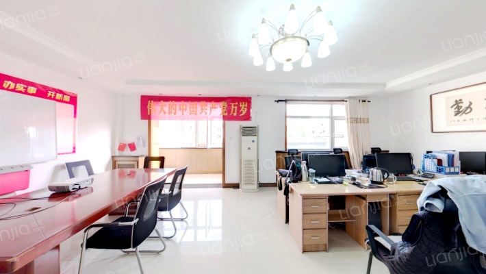 新兴小区二手房实景图