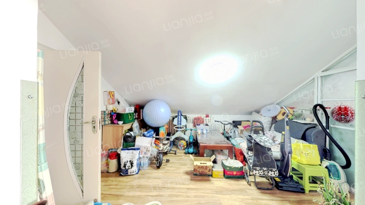 德海苑北区二手房实景图