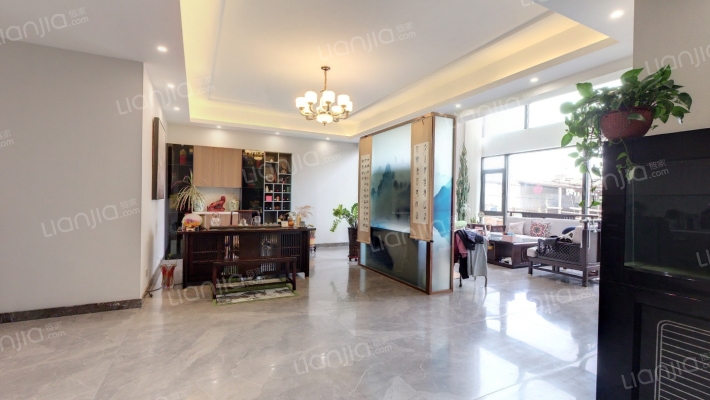 新希望锦麟河院西院二手房实景图