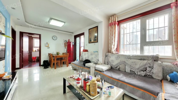 阳光街391号院二手房实景图