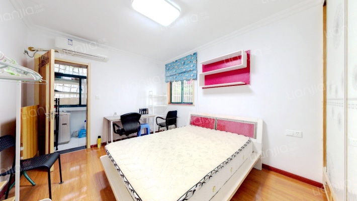 鸡鸣山庄二手房实景图