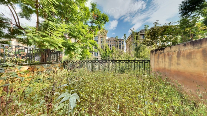 七彩云南古滇名城云上鹿鸣谷二手房实景图