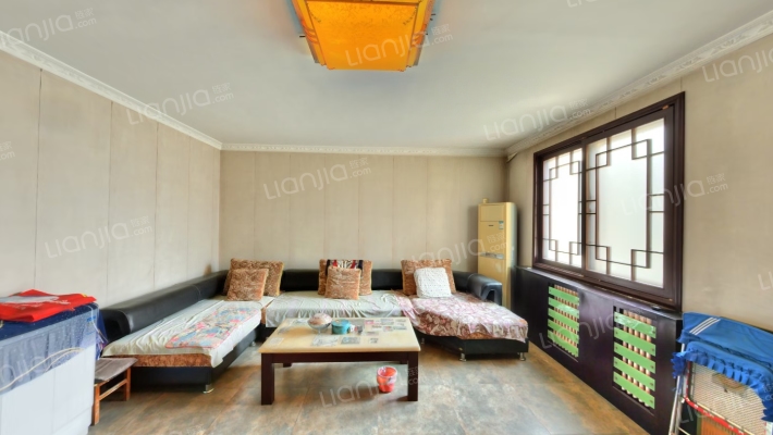 泾渭苑一区二手房实景图