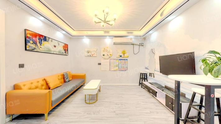 内马路9-4号院二手房实景图