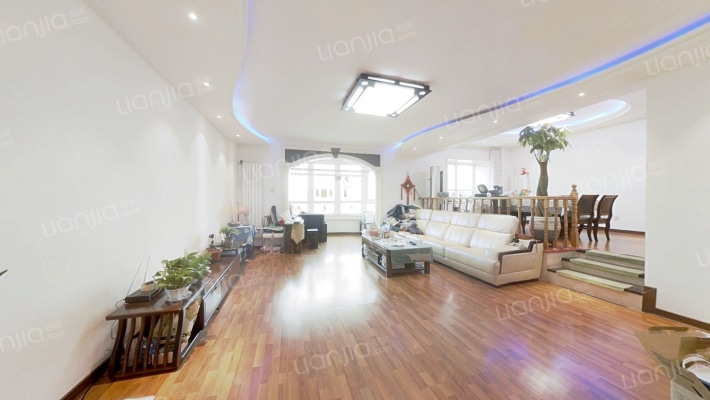 世纪华庭二手房实景图