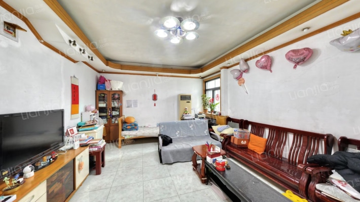 建行家属院(兴庆北路)二手房实景图