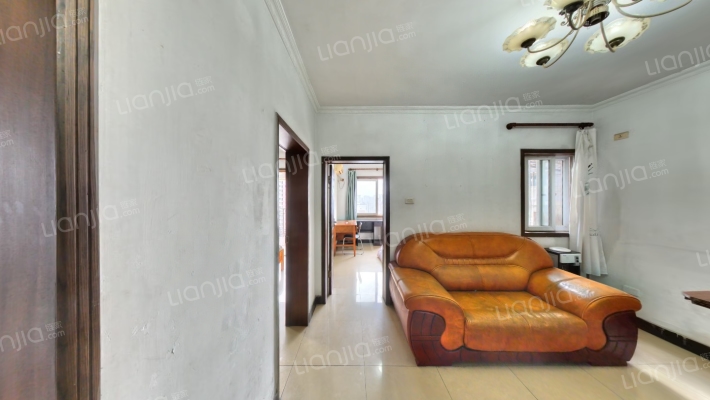 龙环世纪二手房实景图