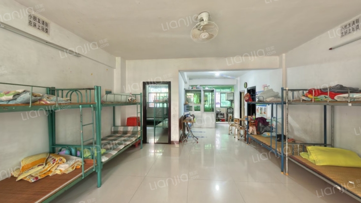 百货仓库小区二手房实景图