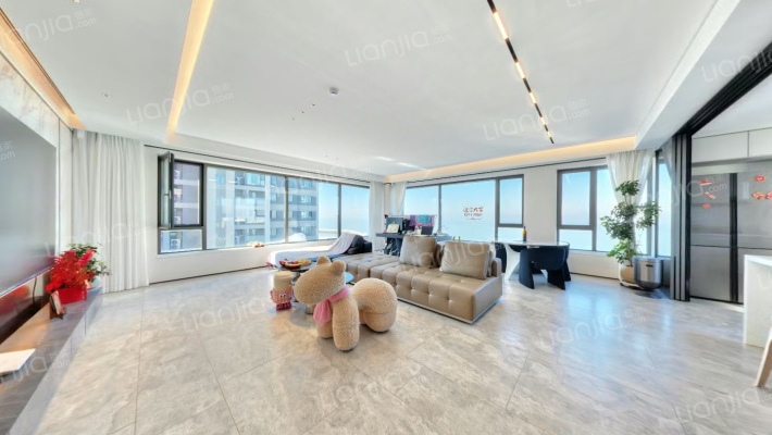 青铁云上观海二手房实景图