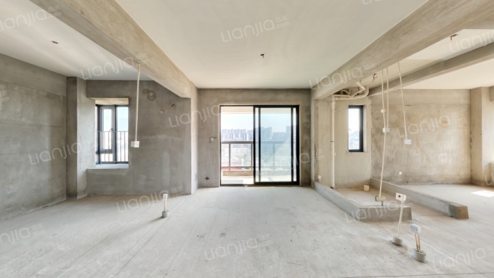 建总领筑二手房实景图
