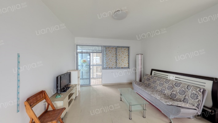 天天向上二手房实景图