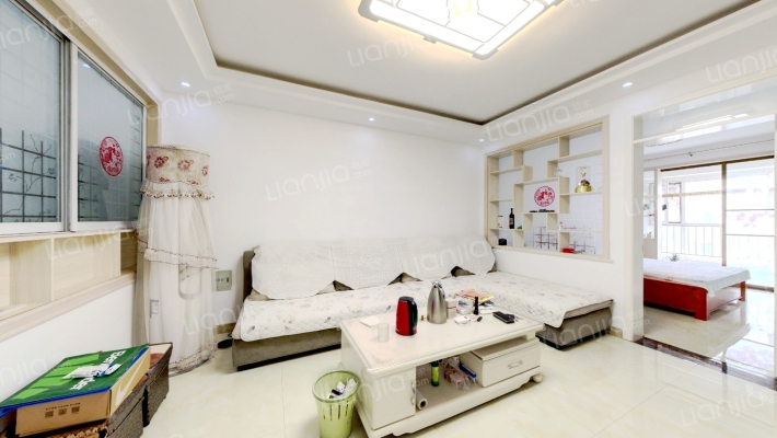 恒信宝通御园二手房实景图