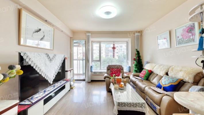 南城都汇汇翠园一期二手房实景图