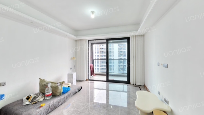 融信中梁荣望二手房实景图