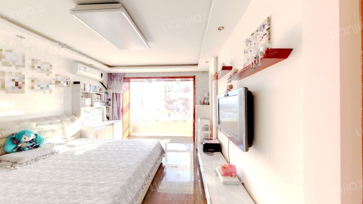 伊河家园二手房实景图