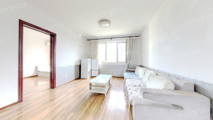 嘉通名苑小区二手房实景图