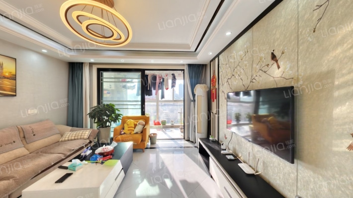 五洲龙湾B区二手房实景图