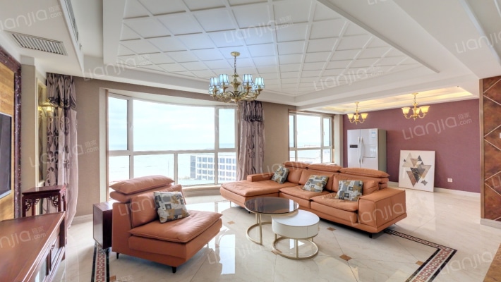 海滨假日花园小区二手房实景图