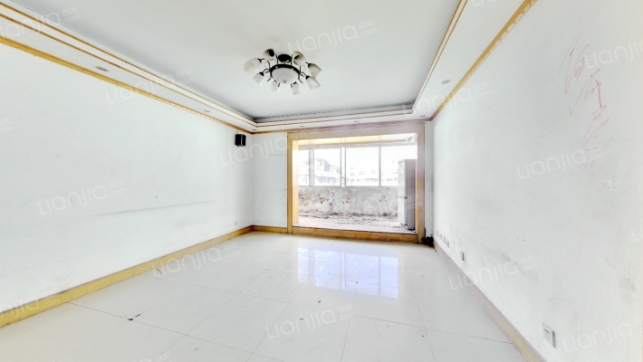 卫雅苑二手房实景图