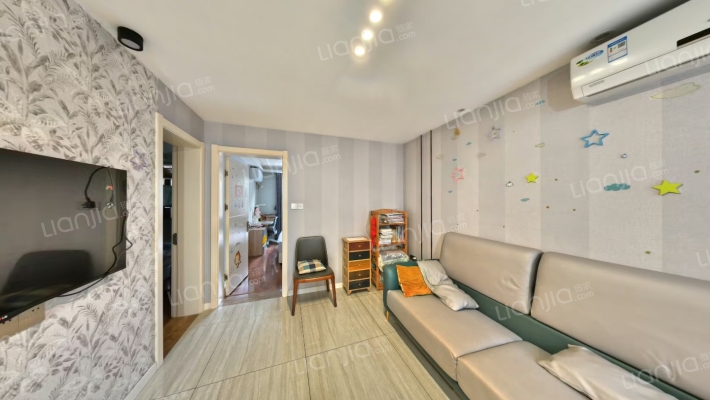 虹苑新寓三村二手房实景图