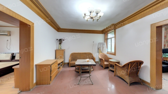 建设银行生活区二手房实景图