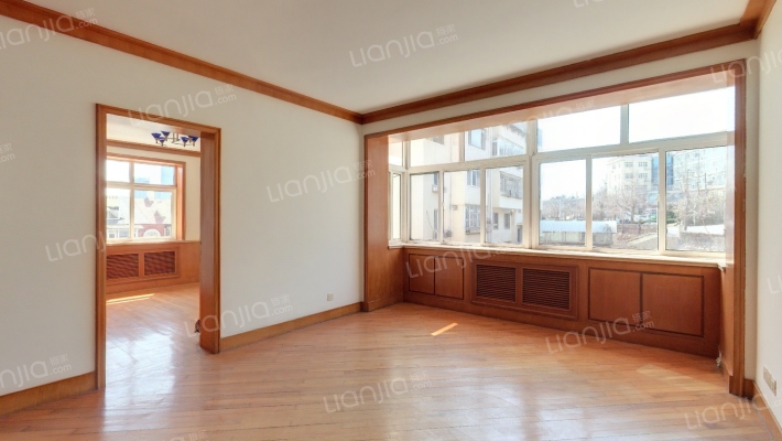 芝泉山庄二手房实景图