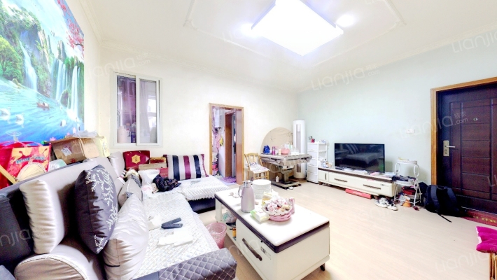 红卫化工厂家属院南院二手房实景图