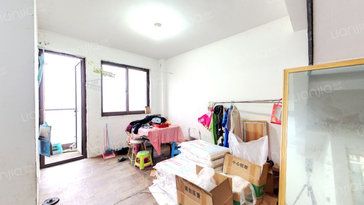 东厦天和园二手房实景图