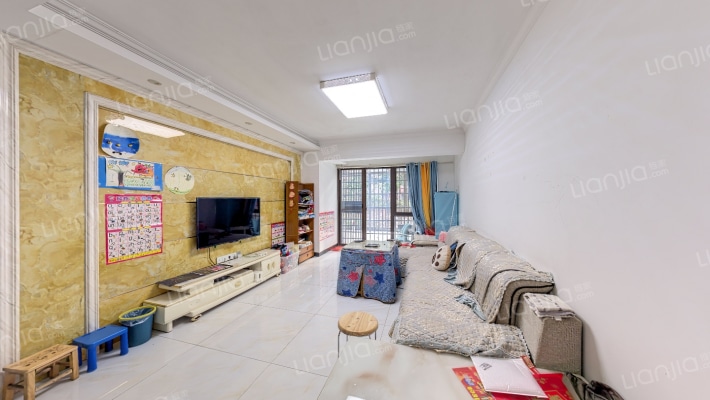 保利麓谷林语F区二手房实景图