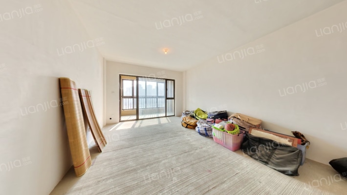 南湖国际中心二手房实景图