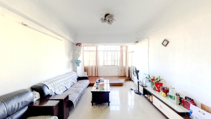 普晖村二手房实景图